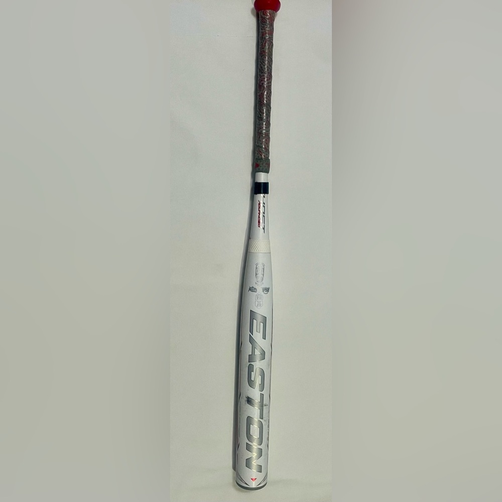 Easton Fastpitch Ghost Advanced softball bat